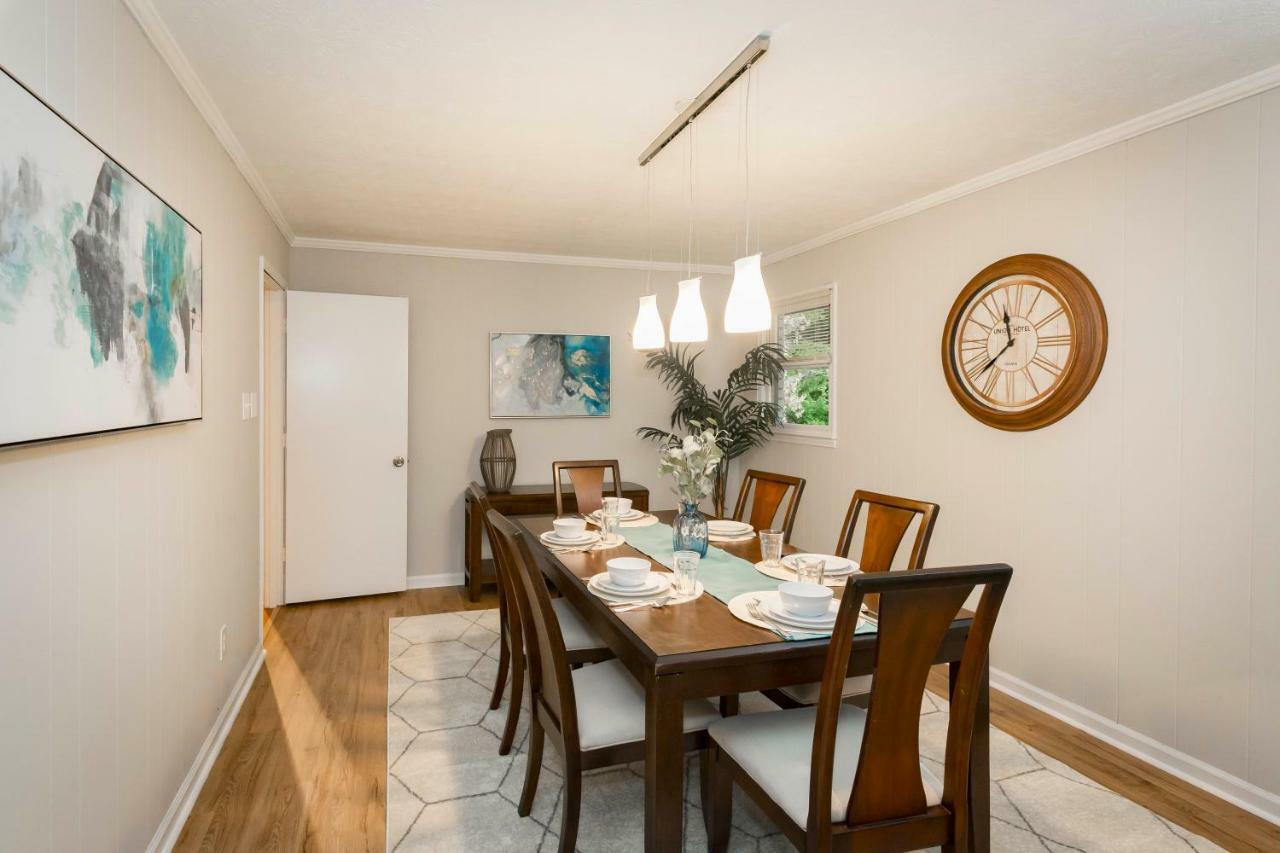 אוסטל Luxury Home W/Gameroom Kingsizebed Near Six Flags מראה חיצוני תמונה