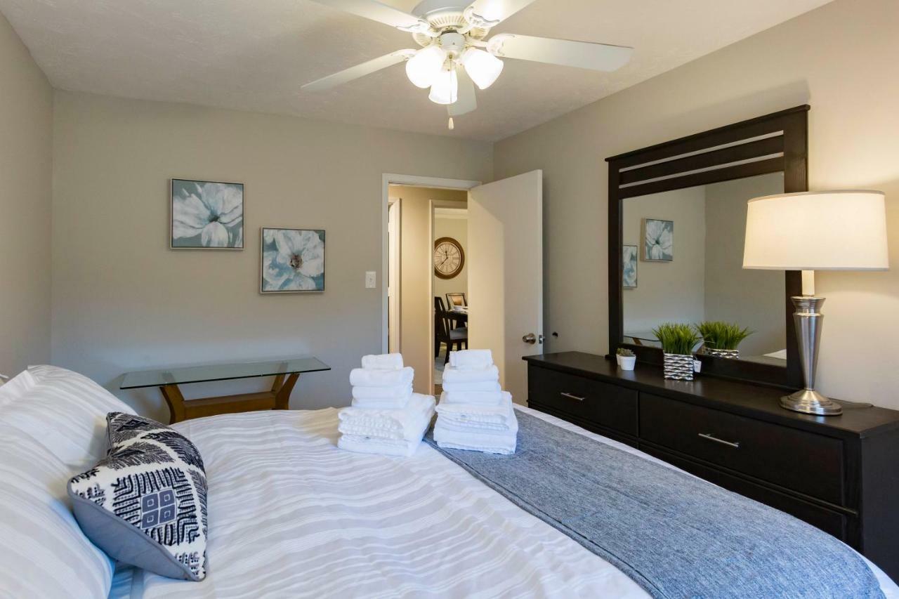 אוסטל Luxury Home W/Gameroom Kingsizebed Near Six Flags מראה חיצוני תמונה