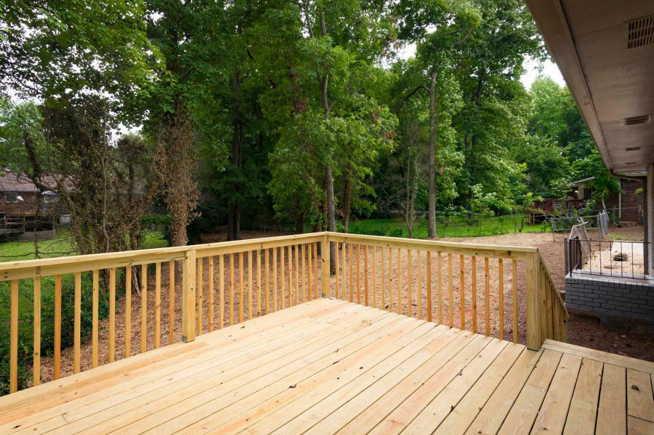 אוסטל Luxury Home W/Gameroom Kingsizebed Near Six Flags מראה חיצוני תמונה
